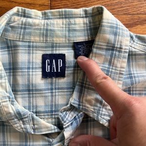 Vintage 90s gap short sleeve button up